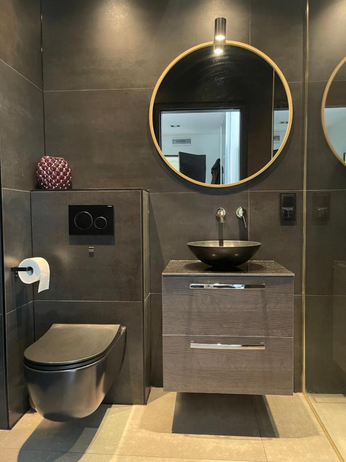 Neptun Apartament Świnoujście Buitenkant foto